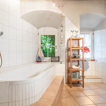 Lemkamp Apartment